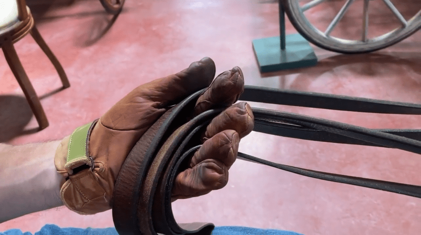 Practicing Achenbach Four-in-Hand&nbsp;Technique